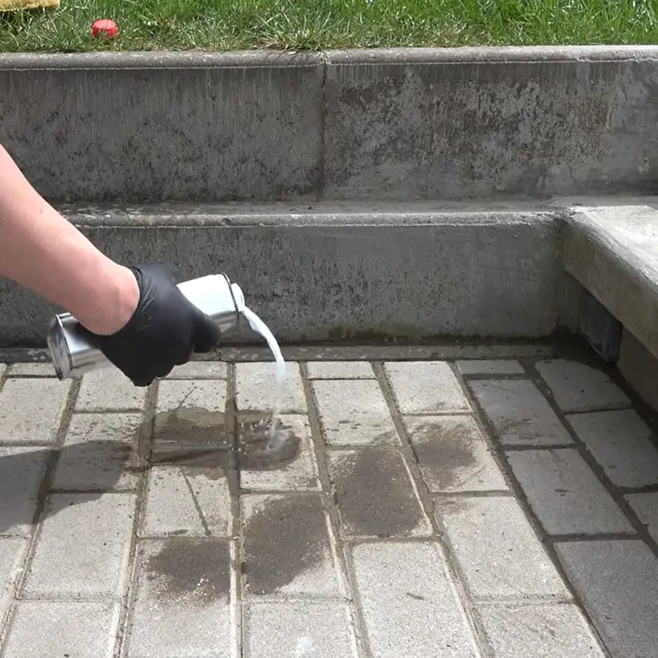 Odstraňovač škvŕn od oleja 1000 ml – Obrázok 5